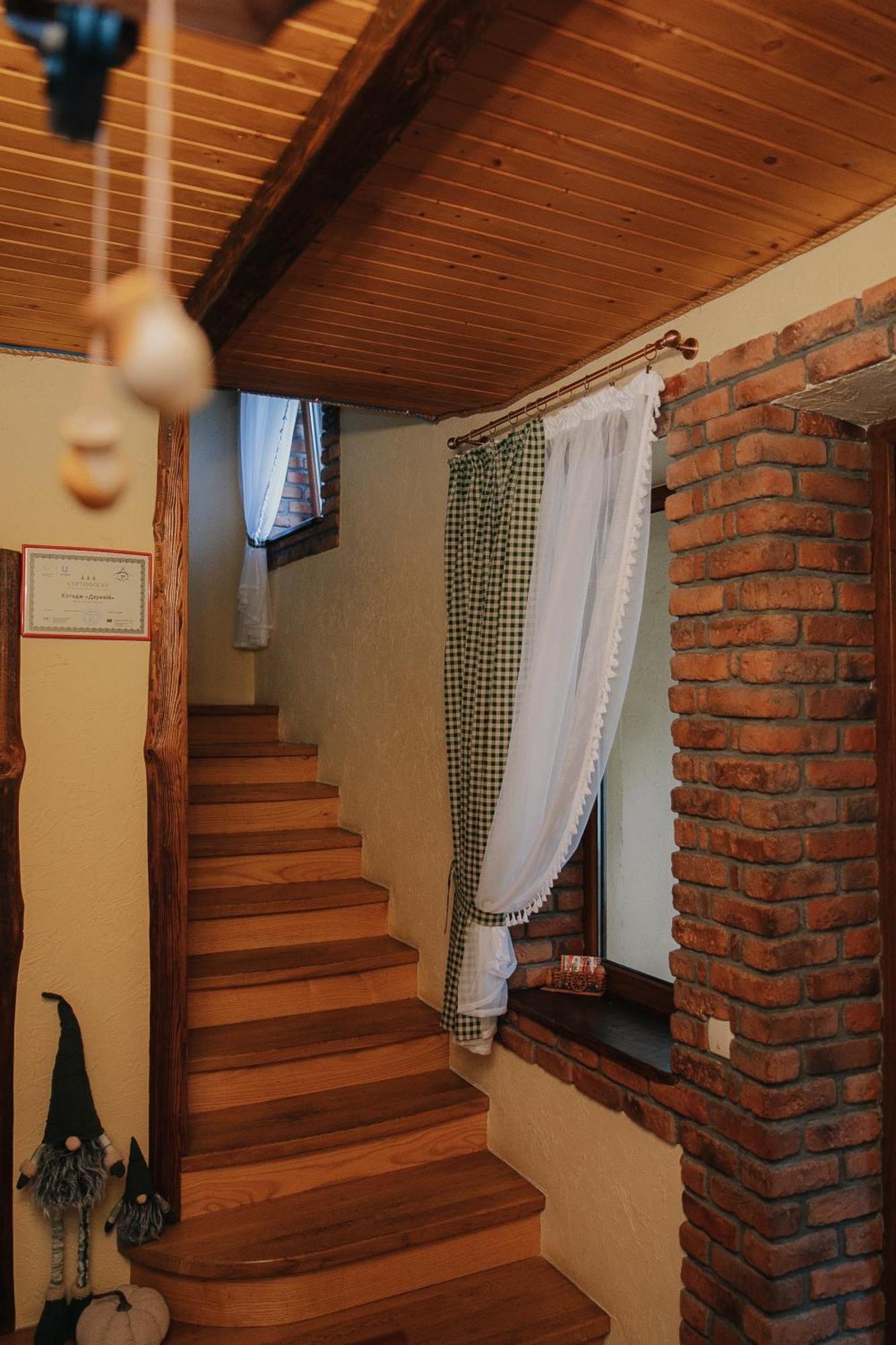 Dereviy Villa Yaremche Luaran gambar